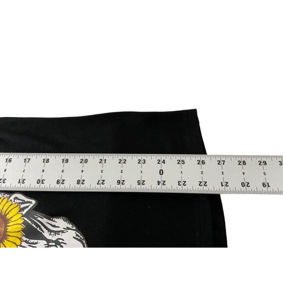 Womens Small Black T-Shirt Skull Sunflower Graphic Tank Top Sleeveless Halloween - Picture 6 of 11